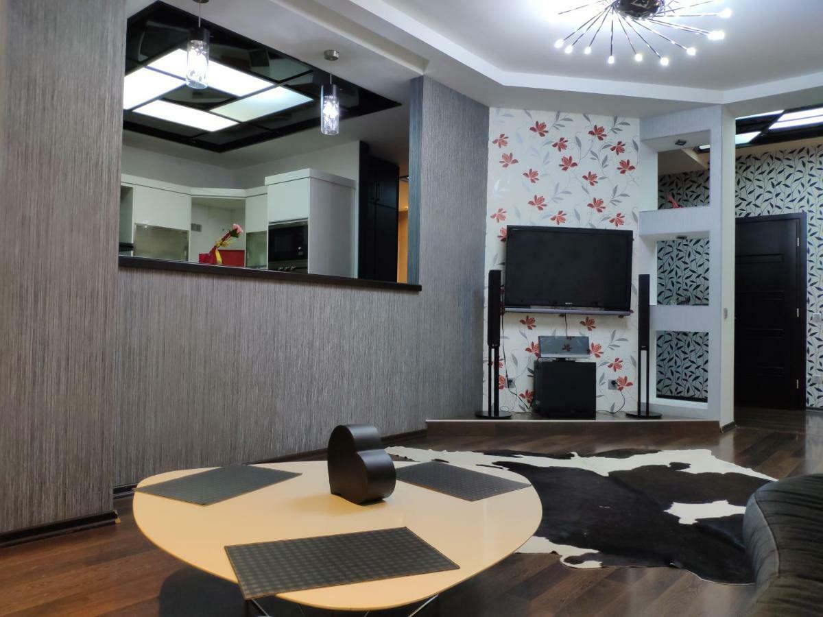 Nizami Apartment Баку Екстериор снимка
